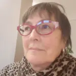 Ingeborg Wimmerer im Feedback-Foto zur Wirkung ihrer Yoga-Erfahrung.